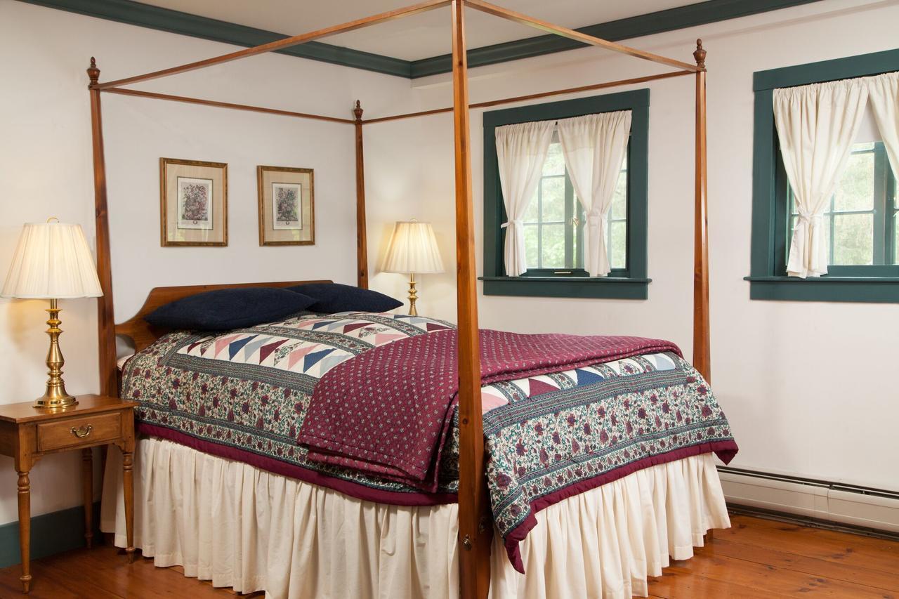 The Featherbed Inn 웨이츠필드 외부 사진